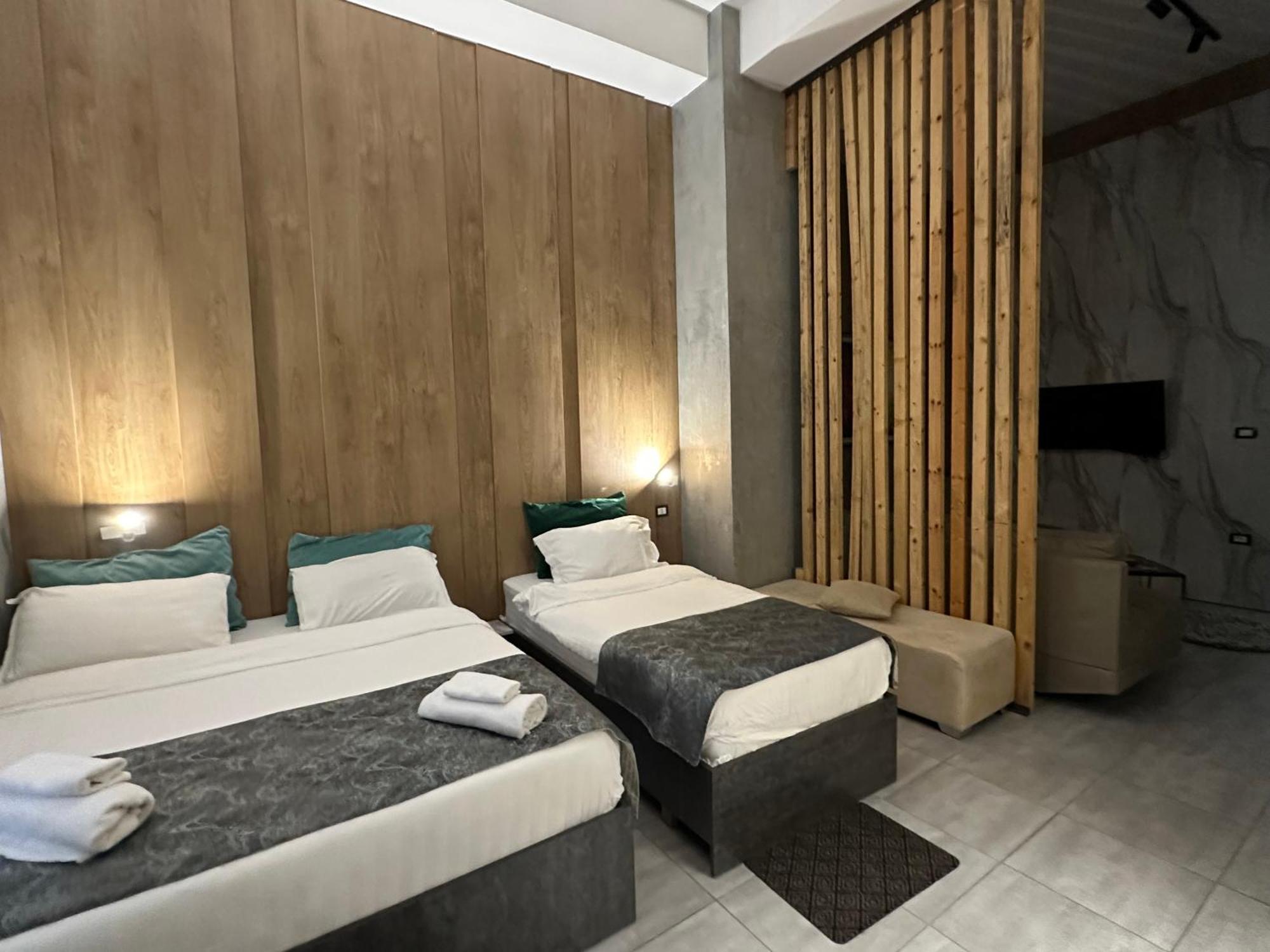 Colombia Apartments&Rooms Durrës Eksteriør bilde